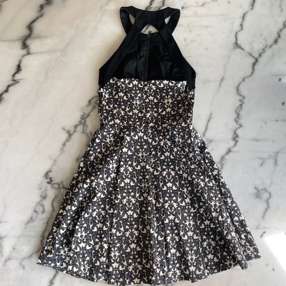 Robert Rodriguez Halter Paisley Print Dress - Picture 14 of 16